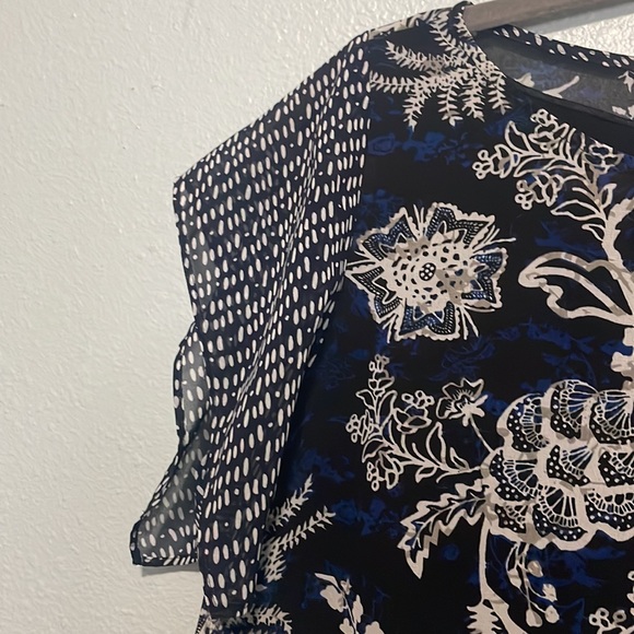 CAbi Blue & Black Floral Top - Picture 5 of 8